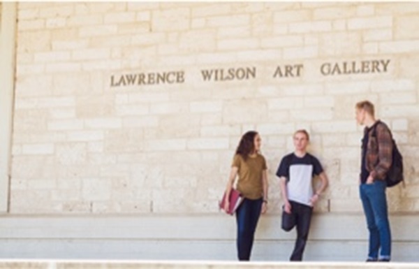 people outside gallery